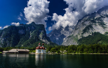 Картинка st bartholomew church bavaria germany города католические соборы костелы аббатства германия бавария озеро кёнигсзе bavarian alps konigssee lake