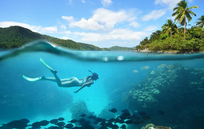 Обои картинки фото спорт, плавание, девушка, океан, ласты, scuba, snorkel, подводное, с, маской, и, трубкой