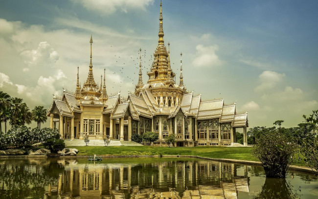 Обои картинки фото города, - буддийские и другие храмы, храм, луанг, пор, тох, тайланд, luang, phor, toh, temple