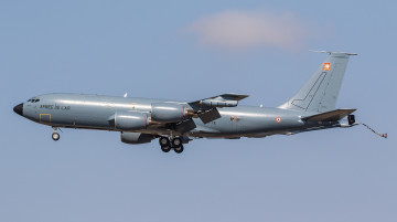 обоя boeing c-135fr, авиация, военно-транспортные самолёты, войсковой, транспорт