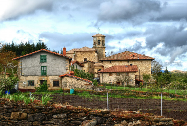 Обои картинки фото испания страна басков manurga, города, - здания,  дома, ландшафт, испания, дома