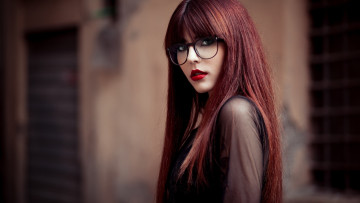 Картинка девушки -+рыжеволосые+и+разноцветные очки