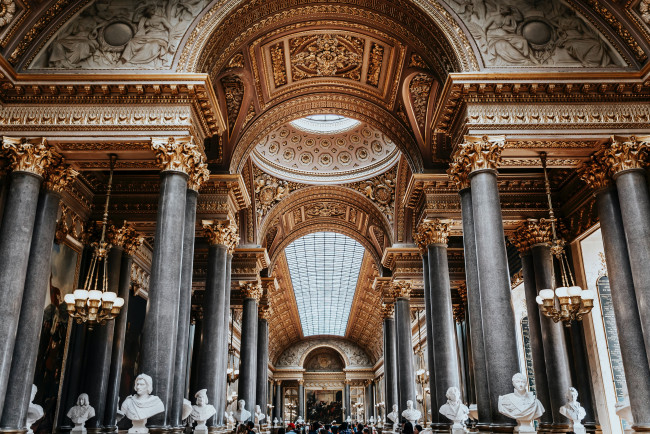 Обои картинки фото интерьер, дворцы,  музеи, лепнина, версаль, бюсты, дворец, эстетика, колоны