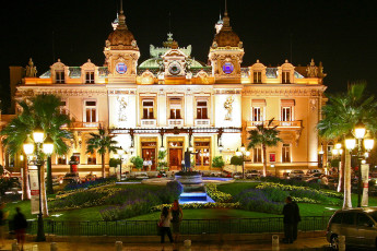 обоя monte, carlo, casino, города, монте, карло, монако, фонари, скульптура, здание, клумба
