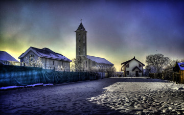 Картинка города католические соборы костелы аббатства снег вечер