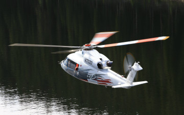 обоя sikorsky s-76d, авиация, вертолёты, легкий, вертолет, река, sikorsky, гражданская