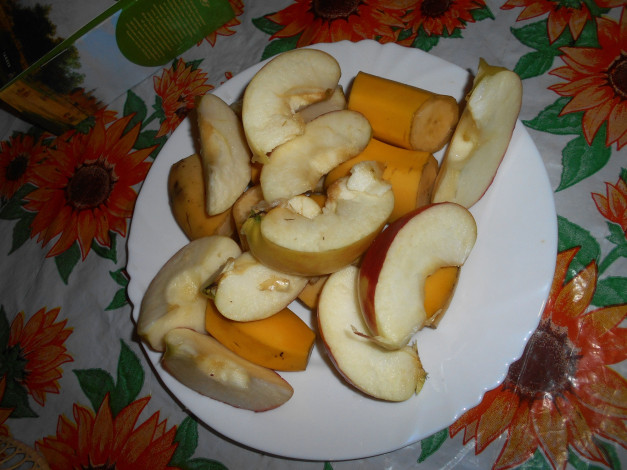 Обои картинки фото еда, Яблоки, бананы, яблоки