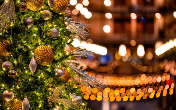Картинка праздничные ёлки елка шарики боке