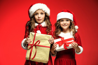 Картинка разное дети девочки костюмы подарки коробки