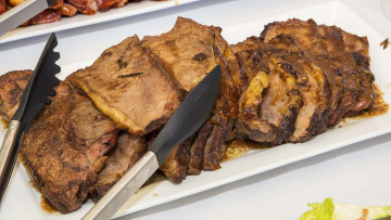 Картинка еда мясные+блюда нож поднос мясо