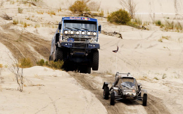 Картинка спорт авторалли пустыня песок гонка