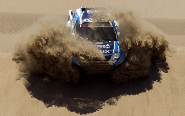 Обои картинки фото спорт, авторалли, песок, пустыня, гонка