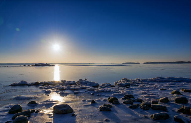 Обои картинки фото природа, моря, океаны, финляндия, восход, утро, камни, балтийское, море