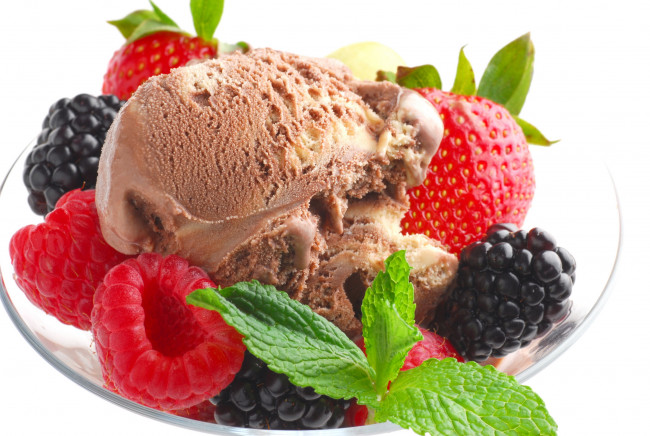 Обои картинки фото еда, мороженое, десерты, ежевика, малина