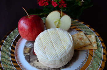 обоя peque&, 241, o camembert relleno de manzana,  canela y caramelo, еда, сырные изделия, сыр