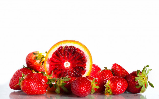 Обои картинки фото еда, фрукты, ягоды, клубника, апельсин