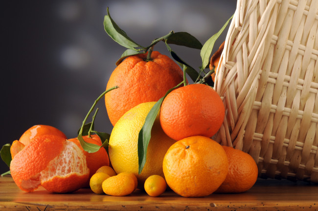 Обои картинки фото еда, цитрусы, корзина, кинканы, кумкваты, грейпфрут, апельсин, мандарины