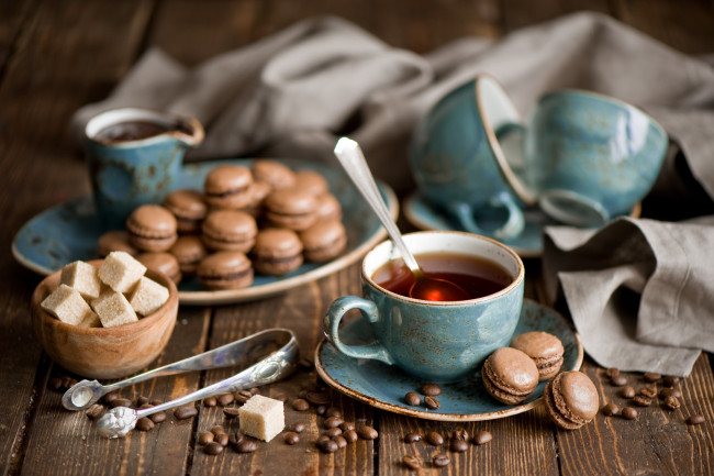 Обои картинки фото еда, натюрморт, сахар, чашки, печенье, кофе, рафинад, чай