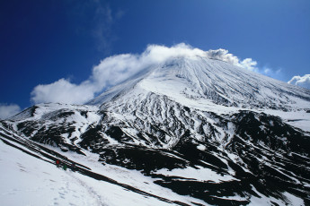 Картинка природа горы восхождение на вулкан авачинская сопка камчатка