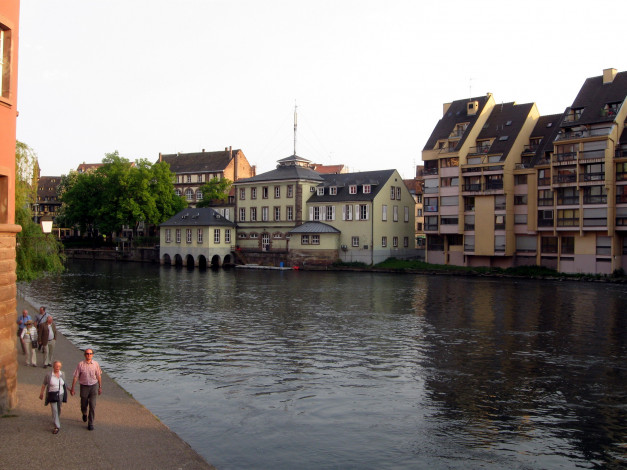 Обои картинки фото города, страсбург , франция, река, дома