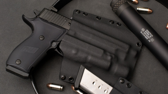 Обои картинки фото оружие, пистолеты, p220, sig, sauer, самозарядный, пистолет