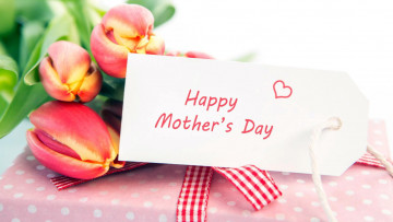 Картинка праздничные день+матери тюльпаны надпись