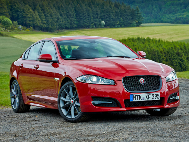 Обои картинки фото автомобили, jaguar, красный, xf, r-sport, 2014