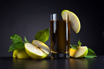 Картинка еда напитки +сок стакан яблоки яблочный сок