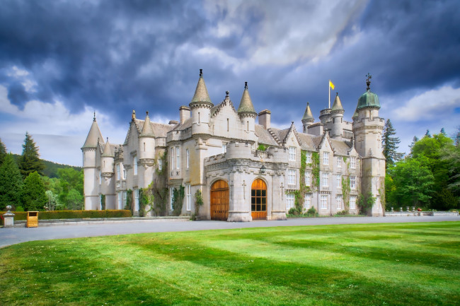 Обои картинки фото balmoral castle, города, замки англии, замок