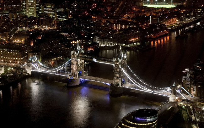Обои картинки фото tower, bridge, города, лондон, великобритания, мост, ночь, тауэр, темза
