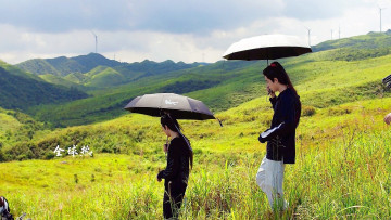 Картинка разное знаменитости сяо чжань ван ибо зонты холмы актеры костюмы