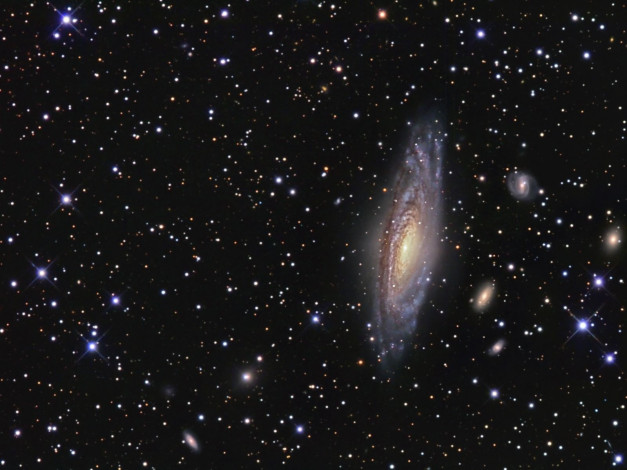 Обои картинки фото ngc, 7331, дальше, космос, галактики, туманности