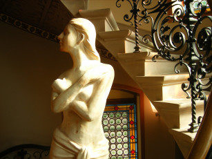 Картинка разное рельефы статуи музейные экспонаты скульптура