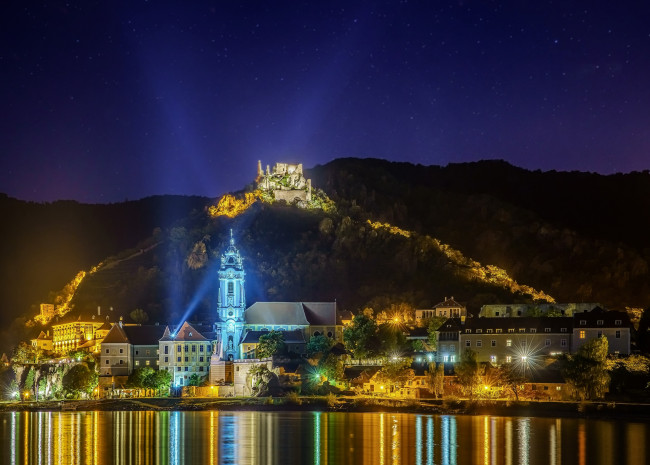 Обои картинки фото австрия, города, - огни ночного города, ночь, фонари, здания, водоем