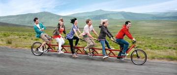 Картинка разное люди девушки велосипед веселье путешествие мужчины