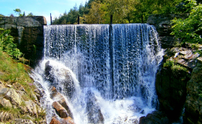 Обои картинки фото природа, водопады, водопад, обрыв, река