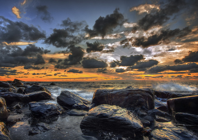 Обои картинки фото природа, побережье, камни, море, закат