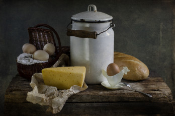 Картинка еда натюрморт сыр яйцо хлеб бидон