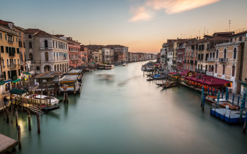 Картинка города венеция+ италия channel venice grand canal cityscape panorama italy венеция канал