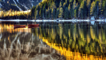 Картинка корабли лодки +шлюпки горы озеро отражение