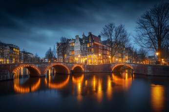обоя города, амстердам , нидерланды, мосты, канал, вечер, огни