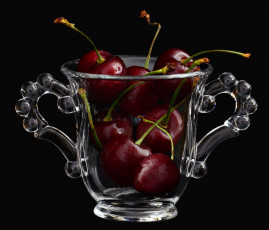 Картинка еда вишня +черешня ягоды ваза