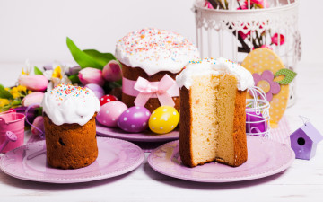 Картинка праздничные пасха выпечка глазурь тюльпаны яйца кулич spring tulips eggs cake easter holiday decoration blessed