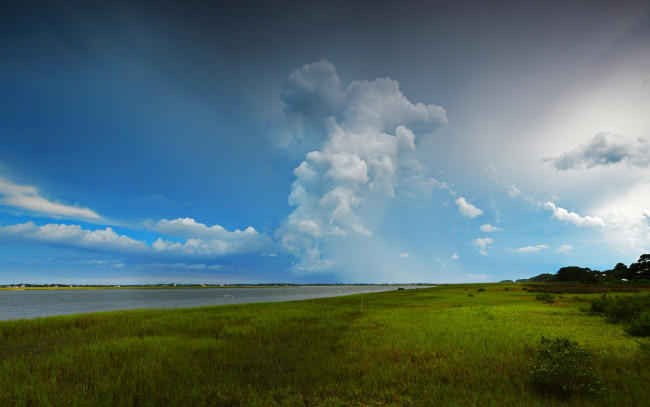 Обои картинки фото природа, луга, облака, трава, река