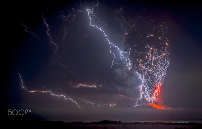 Обои картинки фото природа, стихия, Чили, молнии, вулкан