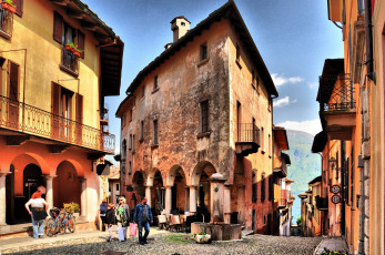 Картинка города здания дома италия cannobio