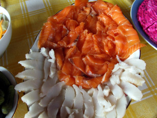 Картинка еда рыба +морепродукты +суши +роллы палтус форель