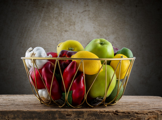 Обои картинки фото еда, фрукты и овощи вместе, корзинка