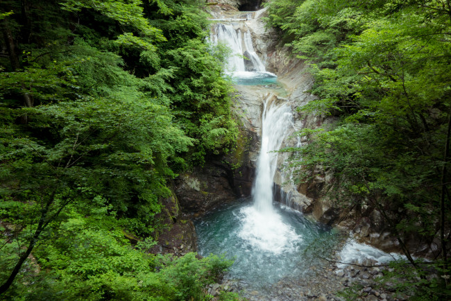 Обои картинки фото природа, водопады, каскад, лес