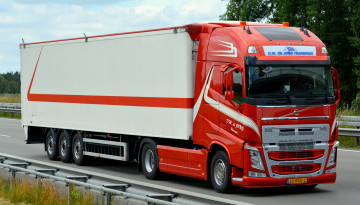 Картинка автомобили volvo+trucks тягач седельный тяжелый грузовик